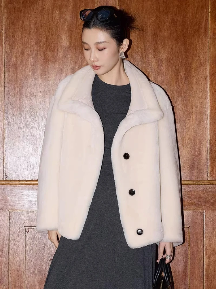 High-end Luxury Merino Sheep Fur Lambswool Jackets for Women 2026 New Simple Stand Collar Winter Genuine Leather Real Fur Coat
High-end Luxury Merino Sheep Fur Lambswool Jackets for Women 2026 New Simple Stand Collar Winter Genuine Leather Real Fur Coat