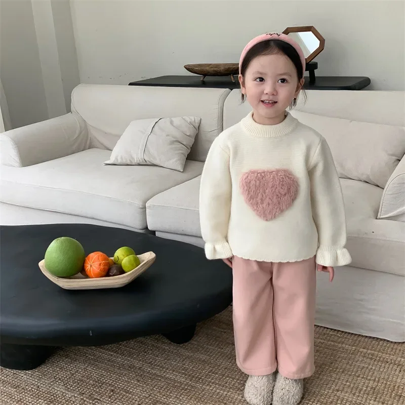 Girls' plush casual pants two pcs 2023 winter new children's fashion long pants baby's sports pants girls sweater kids clothes
Girls' plush casual pants two pcs 2023 winter new children's fashion long pants baby's sports pants girls sweater kids clothes