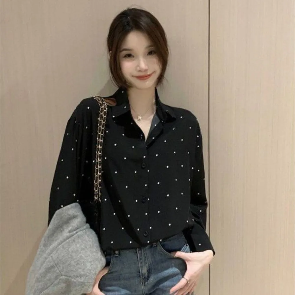 Vintage Collar Polka Dot Shirt Women Loose Casual Versatile Long Sleeve Shirt Tops
Vintage Collar Polka Dot Shirt Women Loose Casual Versatile Long Sleeve Shirt Tops