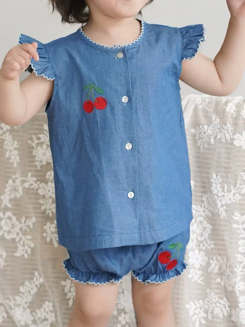 Summer New Toddler Kids Girs Clothes Cute Printed Denim Suit Short-sleeved Shirts and Shorts Two-piece Set Children's Suit
Summer New Toddler Kids Girs Clothes Cute Printed Denim Suit Short-sleeved Shirts and Shorts Two-piece Set Children's Suit