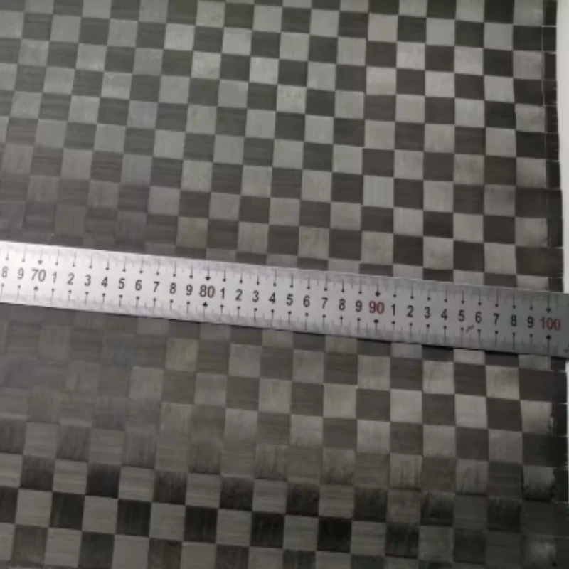 12K 100gsm 16mm*16mm Stretch Plain Big plaid Real Carbon Fiber Cloth Carbon fabric 40"/100cm width,Connect and roll up
12K 100gsm 16mm*16mm Stretch Plain Big plaid Real Carbon Fiber Cloth Carbon fabric 40"/100cm width,Connect and roll up