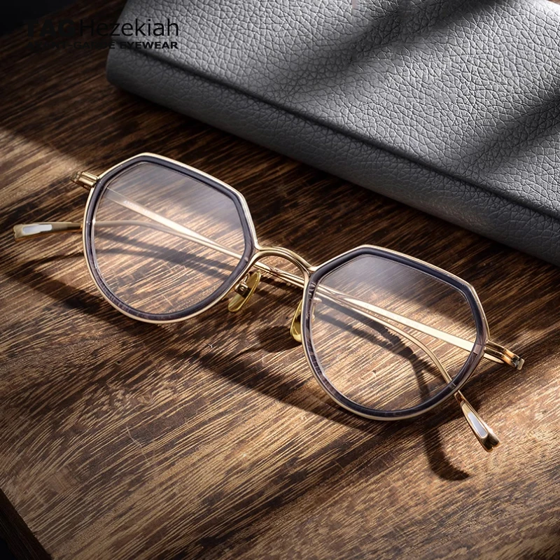 2025 Glasses Frame Men Retro Designer Titanium Eyeglasses U136 Vintage Luxury Brand Computer Women Fashion Eyewear spectacle
2025 Glasses Frame Men Retro Designer Titanium Eyeglasses U136 Vintage Luxury Brand Computer Women Fashion Eyewear spectacle