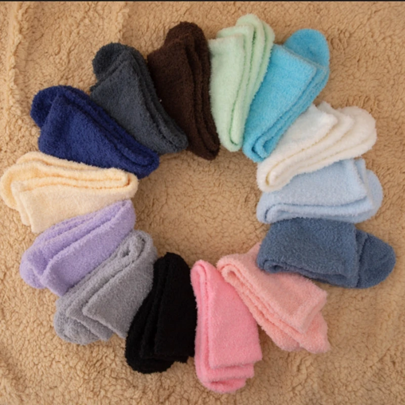 Unisex Solid Color Winter Thick Fleece Korean Socks Men Women Wool Hosiery Half-side Fleece Mid-tube Cotton Casual Warm Sock
Unisex Solid Color Winter Thick Fleece Korean Socks Men Women Wool Hosiery Half-side Fleece Mid-tube Cotton Casual Warm Sock