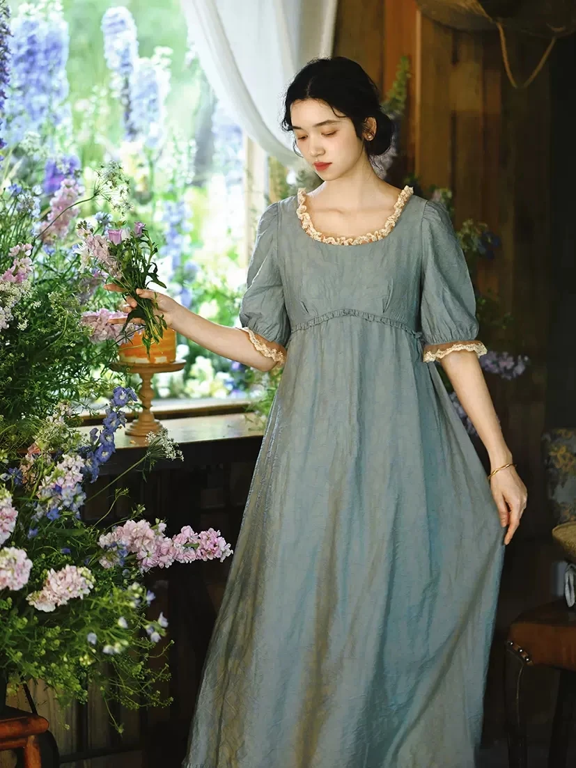Spring Summer Women European Vintage Lace Trimmings Slim Waist Comfortable Cotton Maxi Dresses
Spring Summer Women European Vintage Lace Trimmings Slim Waist Comfortable Cotton Maxi Dresses