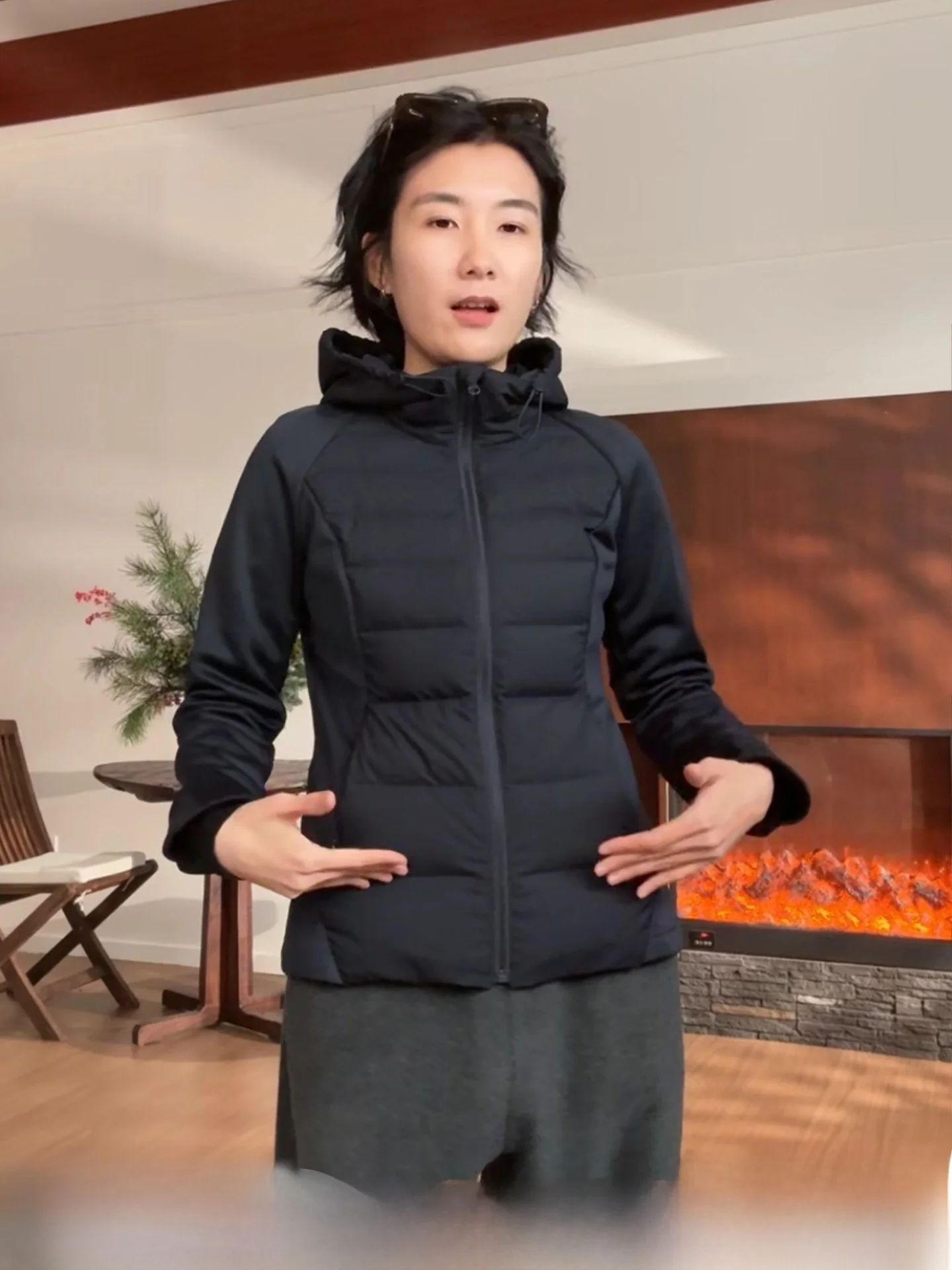 Slimming Effect down Jacket Langqing Dark Blue Waist-Cinching Women's Winter Coat Warm Hooded White Goose down Outerwear
Slimming Effect down Jacket Langqing Dark Blue Waist-Cinching Women's Winter Coat Warm Hooded White Goose down Outerwear