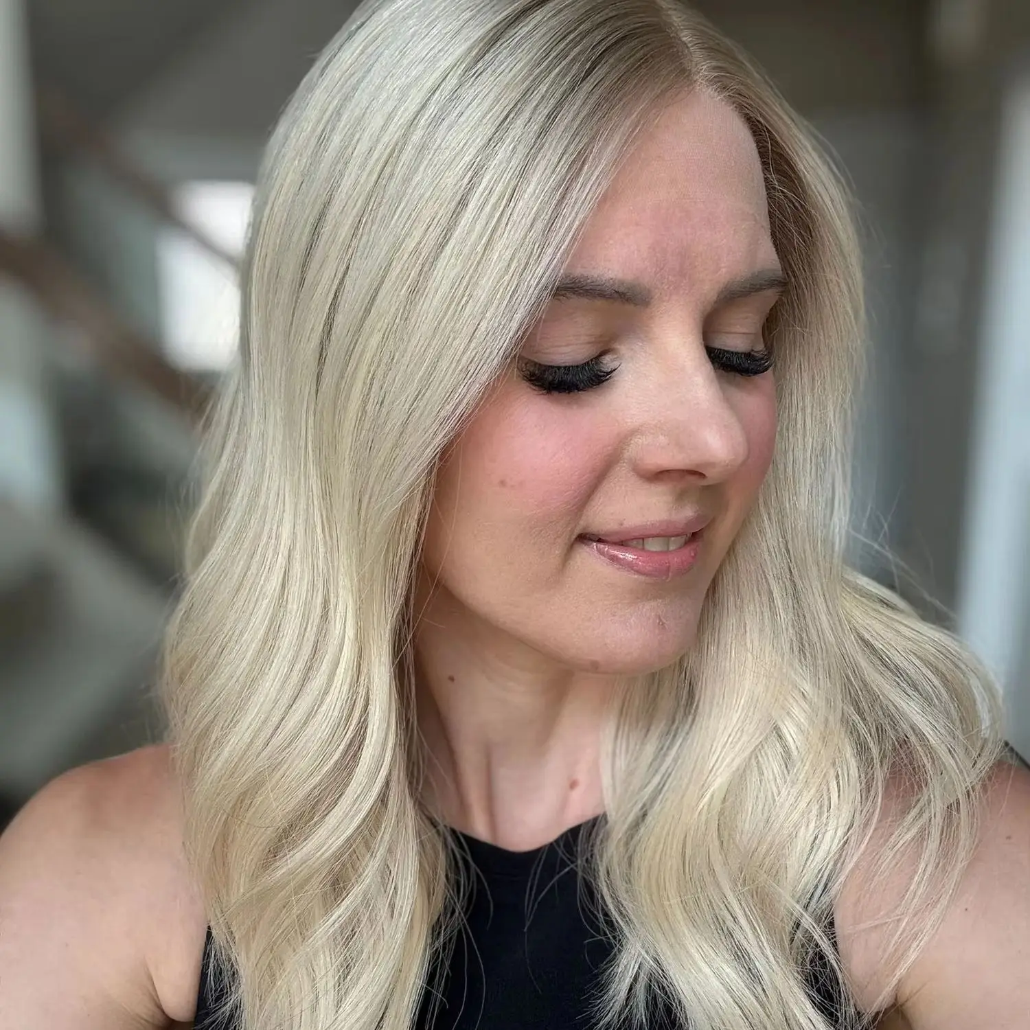 13×4 Блондинка HD Кружевной Бесклеевой Парик для Женщин Ежедневное Вечернее Использование Термостойкое Волокно Волосы Предварительно Сорванные Синтетические Парики Шнурка Разного Цвета
13×4 Блондинка HD Кружевной Бесклеевой Парик для Женщин Ежедневное Вечернее Использование Термостойкое Волокно Волосы Предварительно Сорванные Синтетические Парики Шнурка Разного Цвета