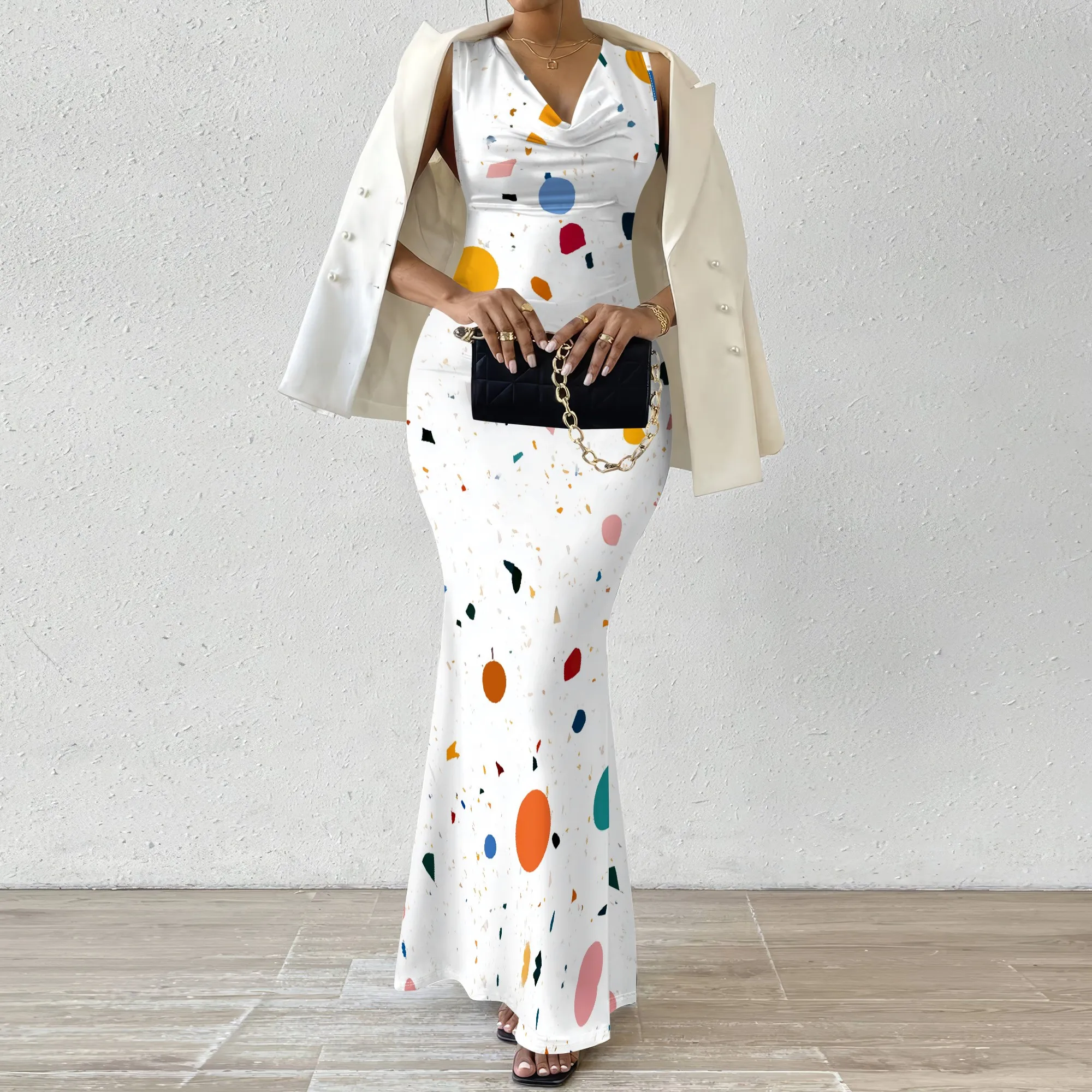 Women's Halter Neck Maxi Dress 2025 Summer White Sleeveless Bodycon Colorful Print Elegant Party Mermaid Dress XS-3XL
Women's Halter Neck Maxi Dress 2025 Summer White Sleeveless Bodycon Colorful Print Elegant Party Mermaid Dress XS-3XL