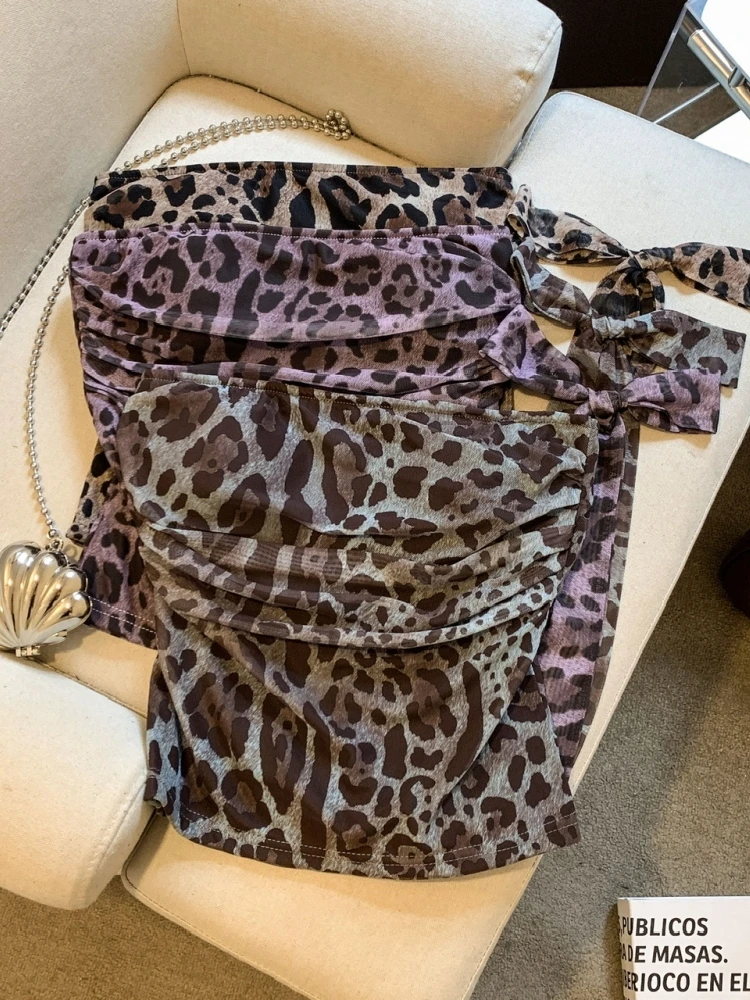 Summer New Style Self-Preserved Sweet And Spicy Girl Bow Tie Neck Leopard Print Mesh Tube Top Women's Short Sleeveless Blouse
Summer New Style Self-Preserved Sweet And Spicy Girl Bow Tie Neck Leopard Print Mesh Tube Top Women's Short Sleeveless Blouse