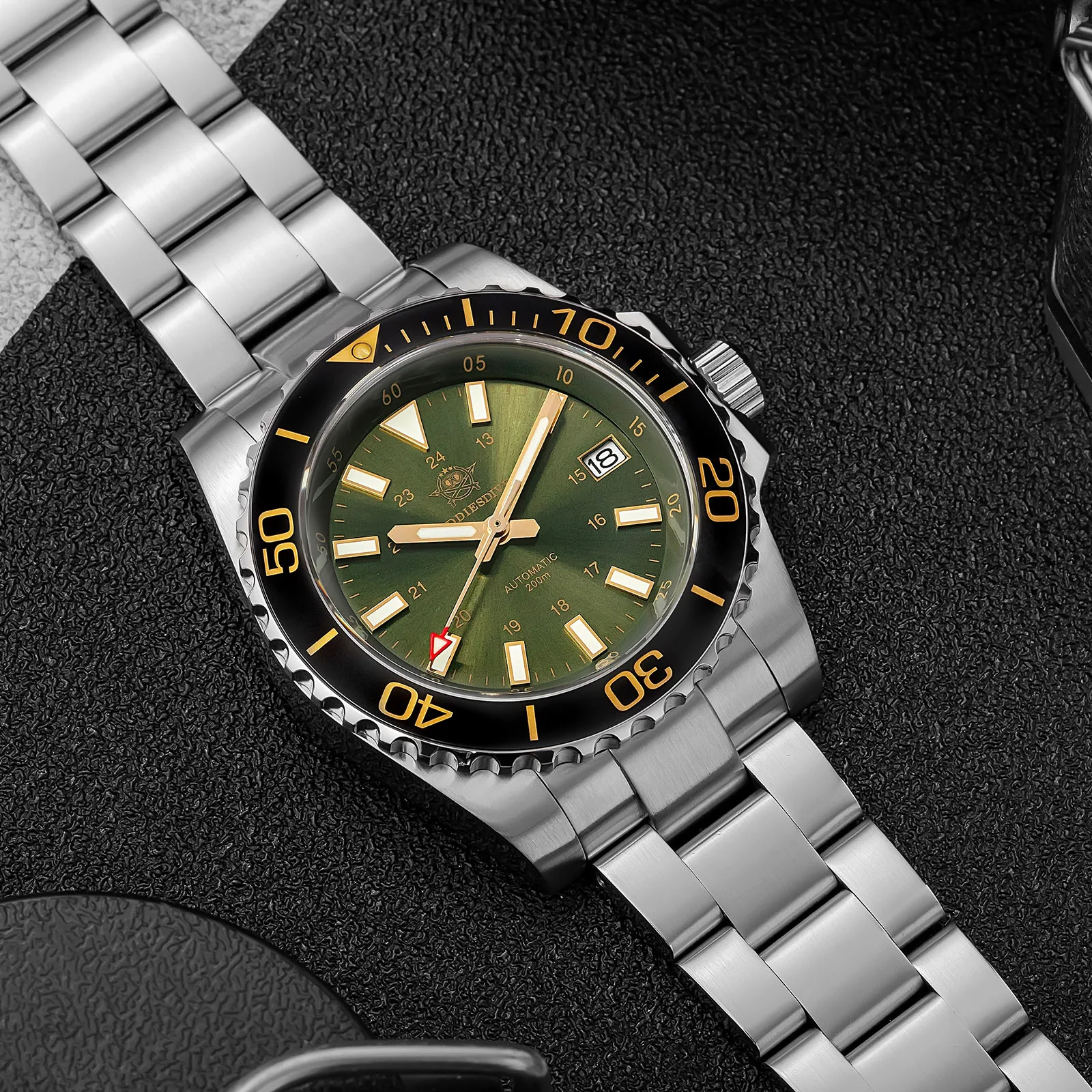 ADDIESDIVE New Watch for Men Luxury Automatic Watch Sapphire Mechanical Wristwatch Luminous Waterproof 200m Green Diving Watches
ADDIESDIVE New Watch for Men Luxury Automatic Watch Sapphire Mechanical Wristwatch Luminous Waterproof 200m Green Diving Watches