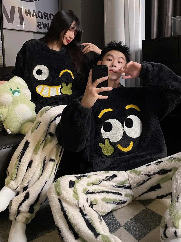 DAIMELU male pajamas set long sleeved sleepwear winter thickened coral fleece flannel warm men's plus size loungewear suit boy
DAIMELU male pajamas set long sleeved sleepwear winter thickened coral fleece flannel warm men's plus size loungewear suit boy