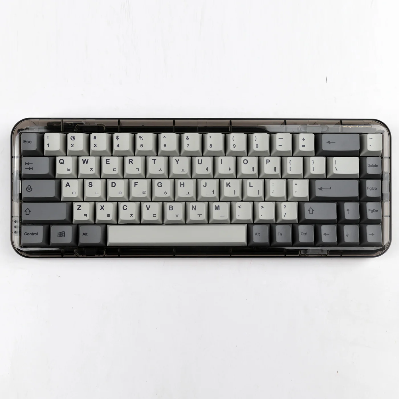 9009 Dark Korean Original Factory Height Key Cap Black PBT Thermal Sublimation Adaptation HI75 VGN MK870 104
9009 Dark Korean Original Factory Height Key Cap Black PBT Thermal Sublimation Adaptation HI75 VGN MK870 104