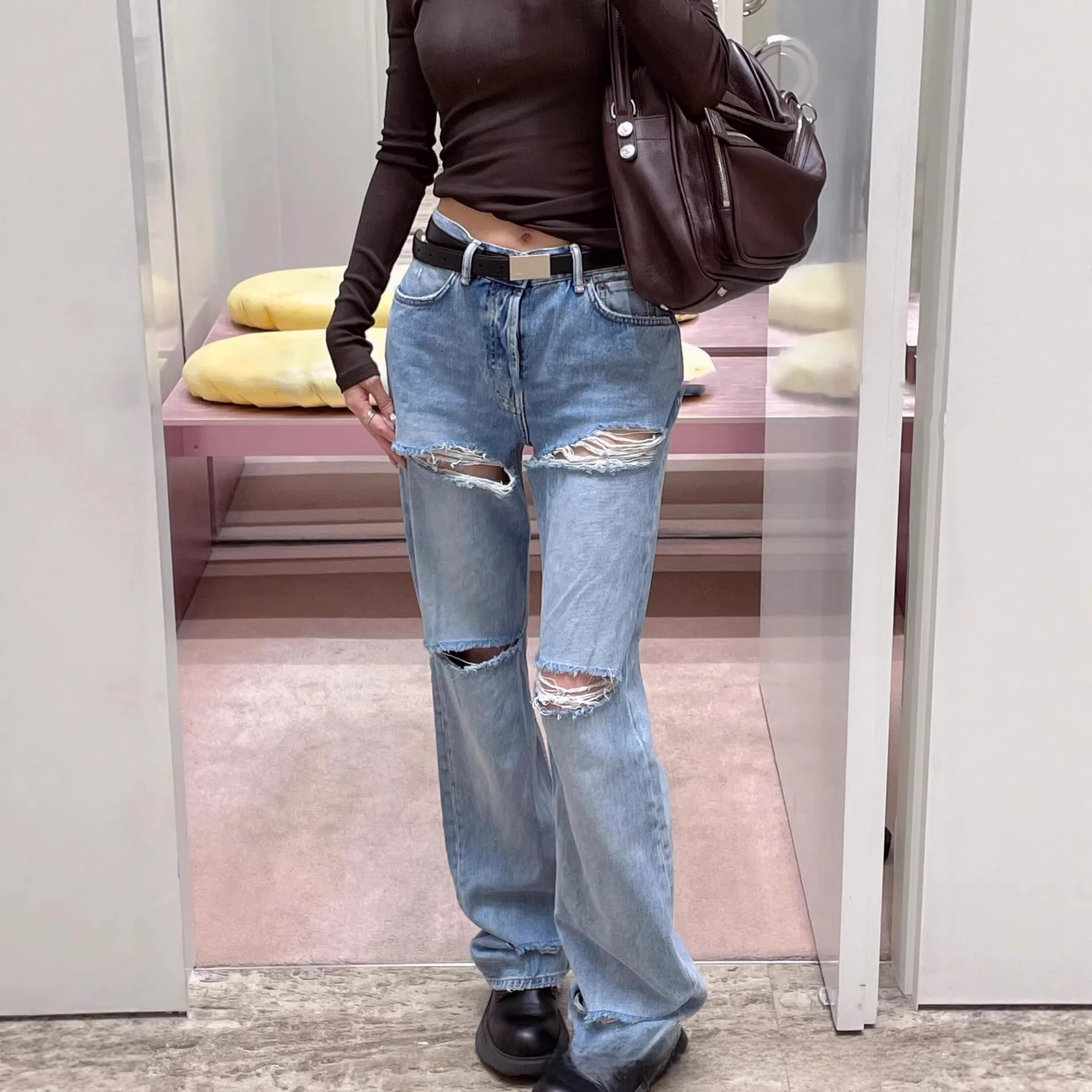 Fashion mid Waist Jeans New Denim Pants Trousers Unique Design Cotton Stretch Denim Blue Jeans Low Waist Spring 2026
Fashion mid Waist Jeans New Denim Pants Trousers Unique Design Cotton Stretch Denim Blue Jeans Low Waist Spring 2026