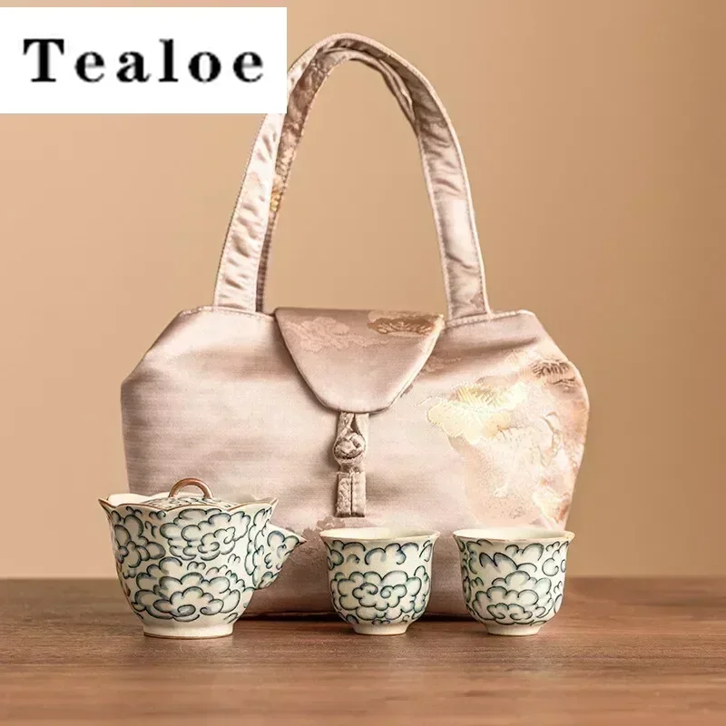 Дорожный чайный сервиз Cotton Cloud Pattern Ru Kiln Изысканный набор чайников и чайных чашек 1 горшок 2 чашки Чайник Портативная сумочка для кемпинга
Дорожный чайный сервиз Cotton Cloud Pattern Ru Kiln Изысканный набор чайников и чайных чашек 1 горшок 2 чашки Чайник Портативная сумочка для кемпинга