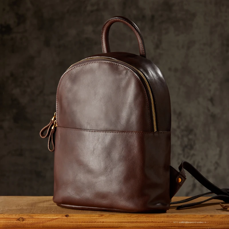 Handmade Genuine Leather Backpack Cowhide Leather Daily Carrying Bag Casual Knapsack Outdoor Travel Rucksack Office Laptop Bag
Handmade Genuine Leather Backpack Cowhide Leather Daily Carrying Bag Casual Knapsack Outdoor Travel Rucksack Office Laptop Bag