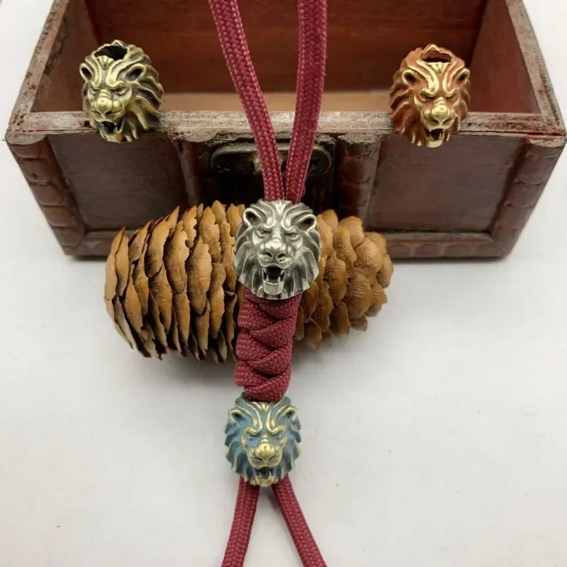 1pc Brass Lion King Knife Pendant Beads Creative Copper Keychains Umbrella Rope Bead DIY Paracord Pendant
1pc Brass Lion King Knife Pendant Beads Creative Copper Keychains Umbrella Rope Bead DIY Paracord Pendant