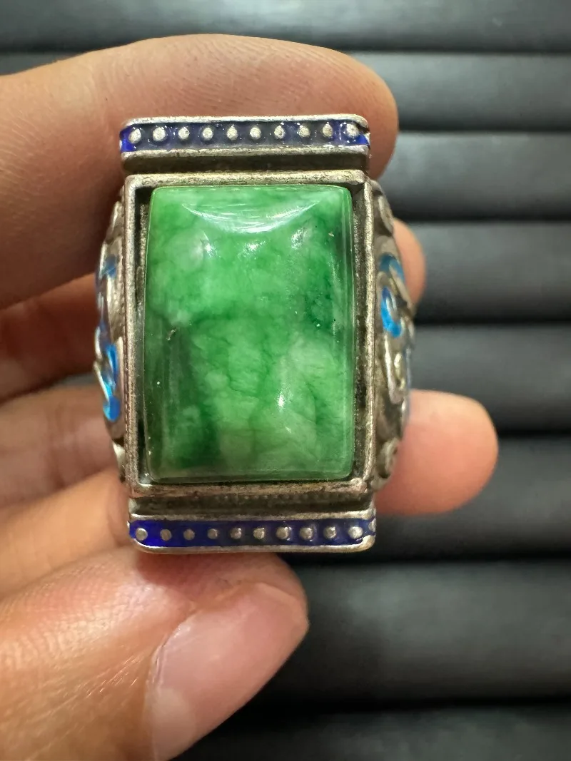 Tibetan Silver Cloisonne Ring, Inlaid Green Star Gemstone, Retro Ethnic Style, Adjustable Open Band, Unisex Vintage Finger
Tibetan Silver Cloisonne Ring, Inlaid Green Star Gemstone, Retro Ethnic Style, Adjustable Open Band, Unisex Vintage Finger