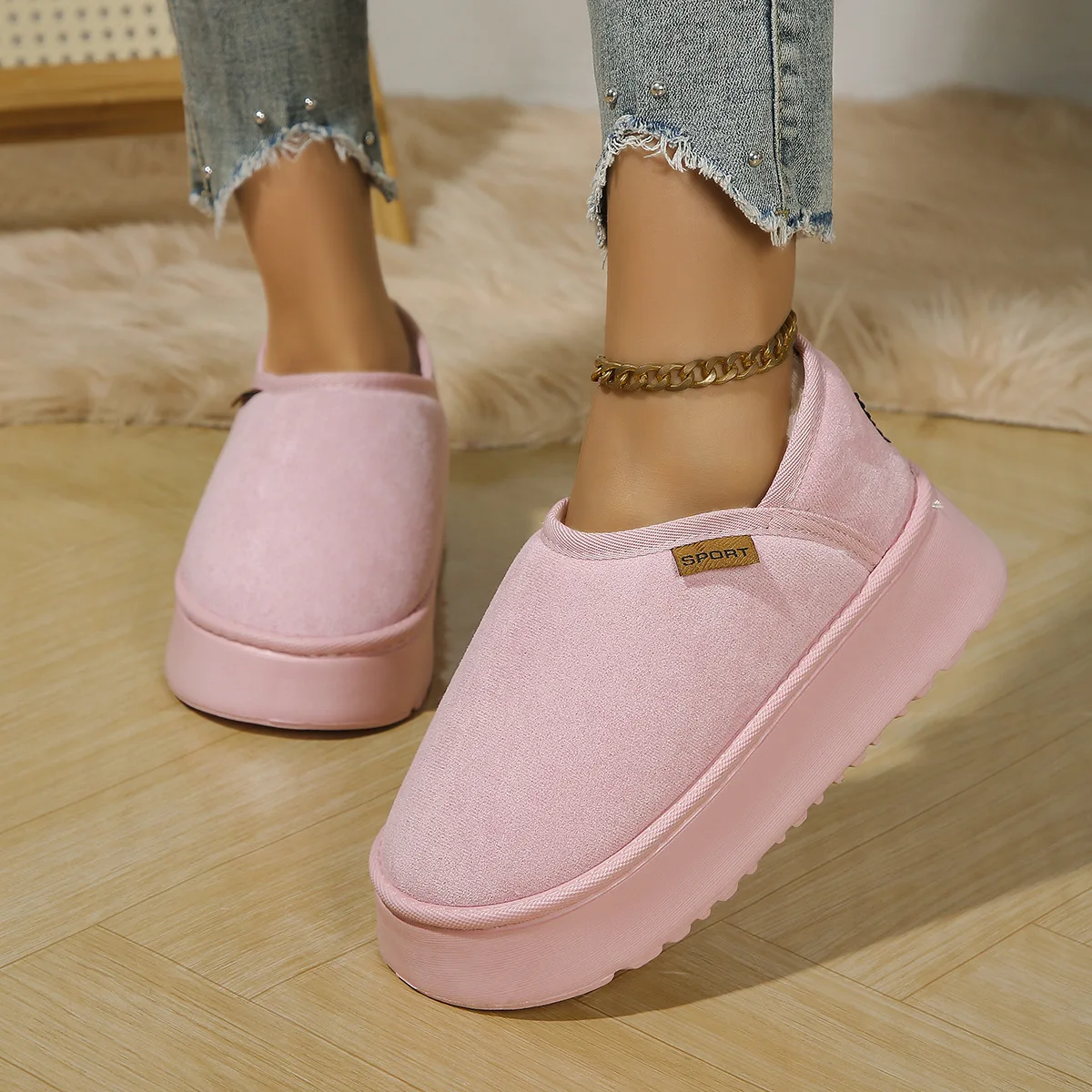 Winter Platform Boots Vintage Fashion Women's Snow Warm Suede Warm Inner Plush Fashion Thick Bottom Women's Flat Bottom Boots
Winter Platform Boots Vintage Fashion Women's Snow Warm Suede Warm Inner Plush Fashion Thick Bottom Women's Flat Bottom Boots