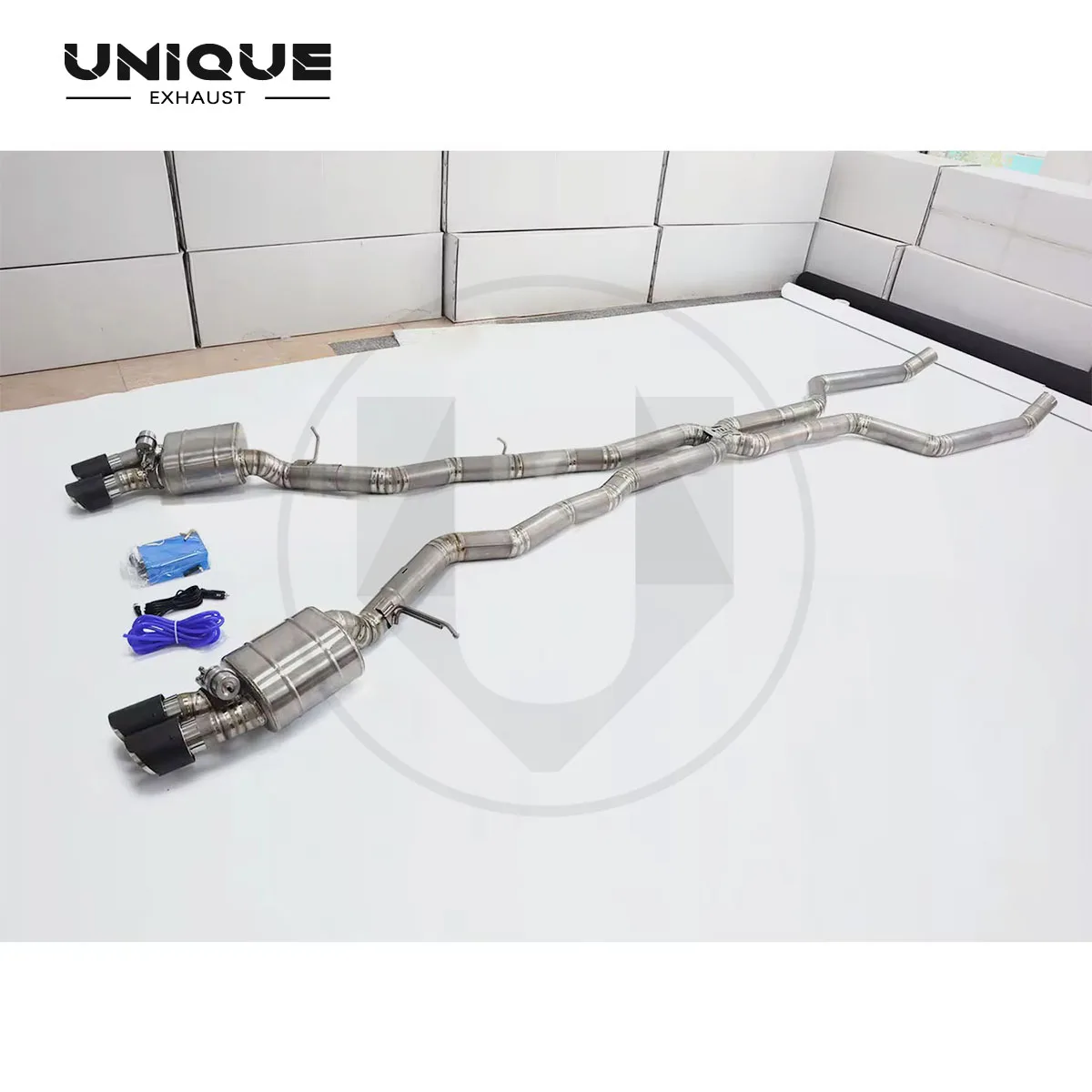 UNIQUE Designs BMW 650i F13 performance titanium sports Valved Exhaust System
UNIQUE Designs BMW 650i F13 performance titanium sports Valved Exhaust System