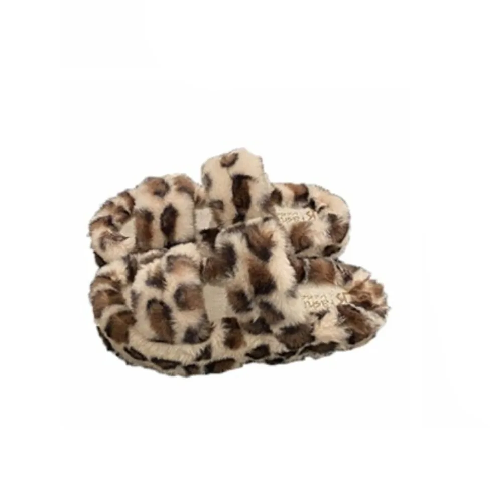Cute Thick Sole Leopard Print Plush Slippers Fluffy Non-Slip Warm Fur Slippers Indoor Outdoor PVC Y2k Leopard Slippers Home
Cute Thick Sole Leopard Print Plush Slippers Fluffy Non-Slip Warm Fur Slippers Indoor Outdoor PVC Y2k Leopard Slippers Home
