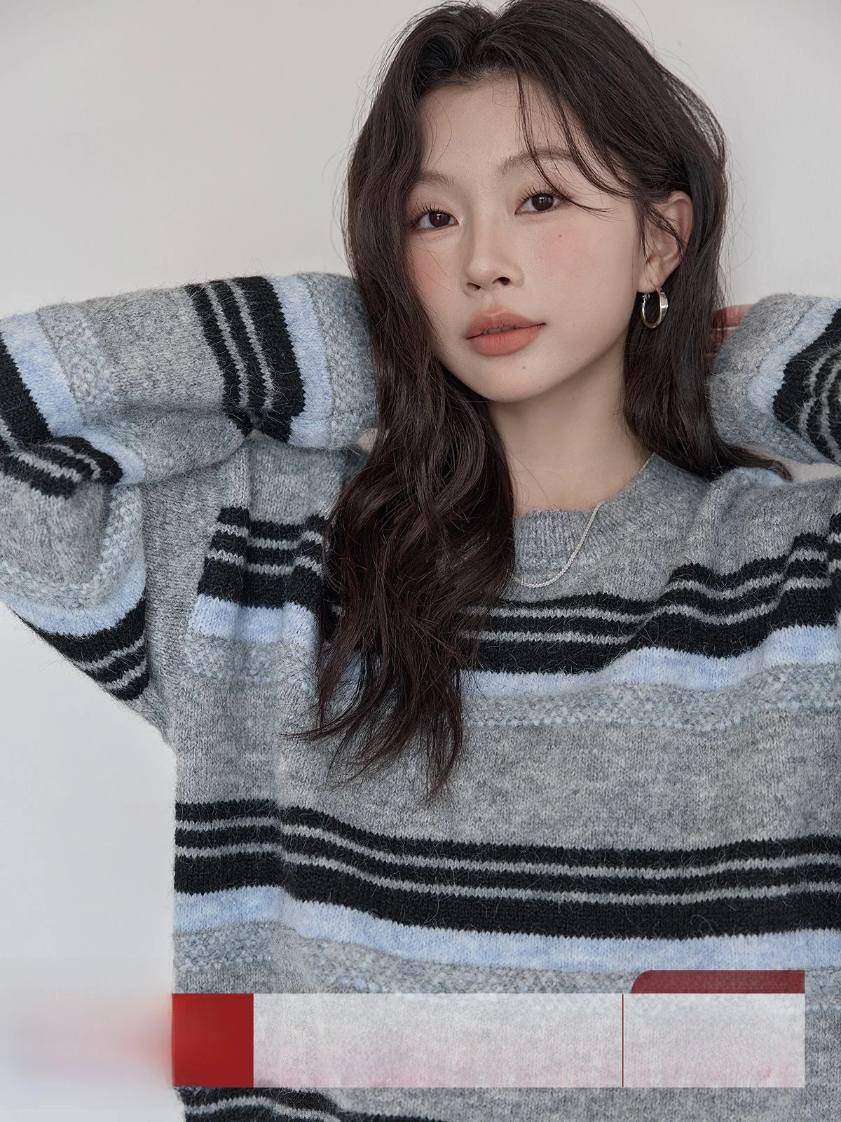 HuiXi Women's Knitted Sweater Spring 2026 Loose Casual Versatile round Neck Striped Top Commute Style Pure E-commerce Sale
HuiXi Women's Knitted Sweater Spring 2026 Loose Casual Versatile round Neck Striped Top Commute Style Pure E-commerce Sale