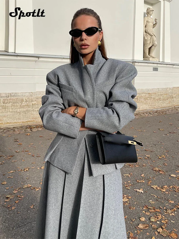 2024 Autumn Grey Pleated Skirt Set Women Solid Lapel Collar Blazers High Waist Skirts 2 Pieces Set Fashion Lady Party Club Suit
2024 Autumn Grey Pleated Skirt Set Women Solid Lapel Collar Blazers High Waist Skirts 2 Pieces Set Fashion Lady Party Club Suit