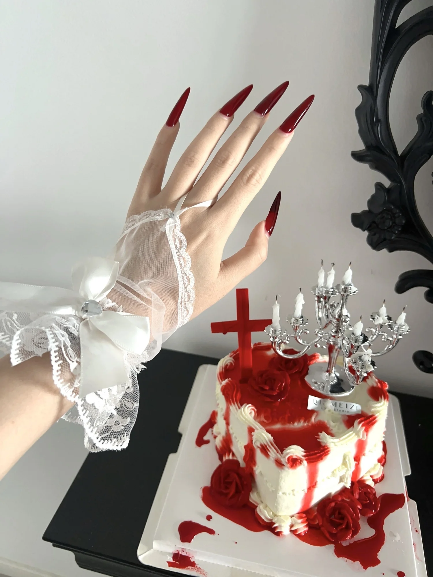 Y демонстрационный готический бант, кружевная сетка, рукава с бриллиантами, перчатки без пальцев ручной работы, наряд на Хэллоуин
Y демонстрационный готический бант, кружевная сетка, рукава с бриллиантами, перчатки без пальцев ручной работы, наряд на Хэллоуин