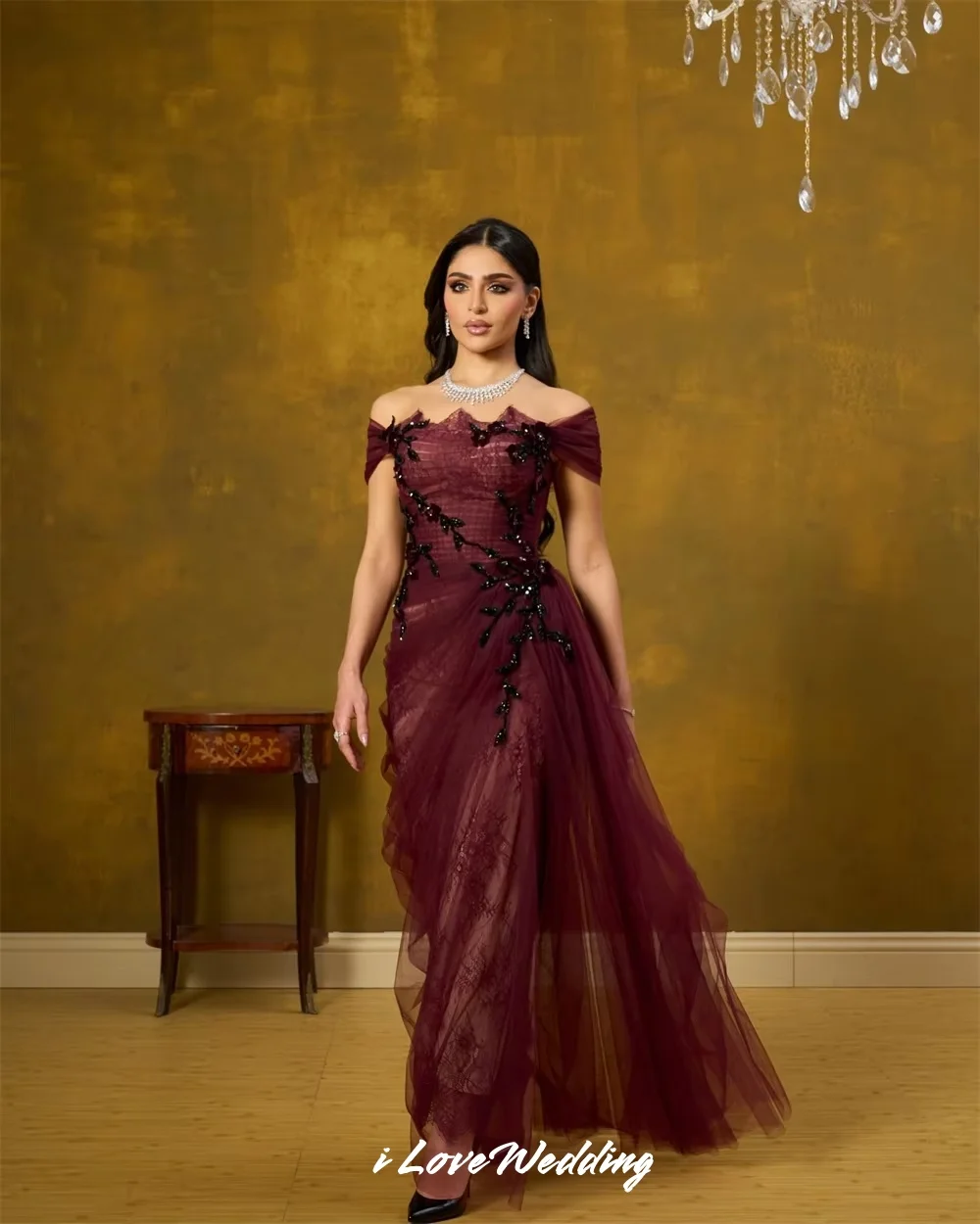 Red Off the Shoulder Prom Dresses 2025 Tulle Lace Sequin 3D Flower Crystal A-Line Evening Dress Wedding Guest Dress Customized
Red Off the Shoulder Prom Dresses 2025 Tulle Lace Sequin 3D Flower Crystal A-Line Evening Dress Wedding Guest Dress Customized