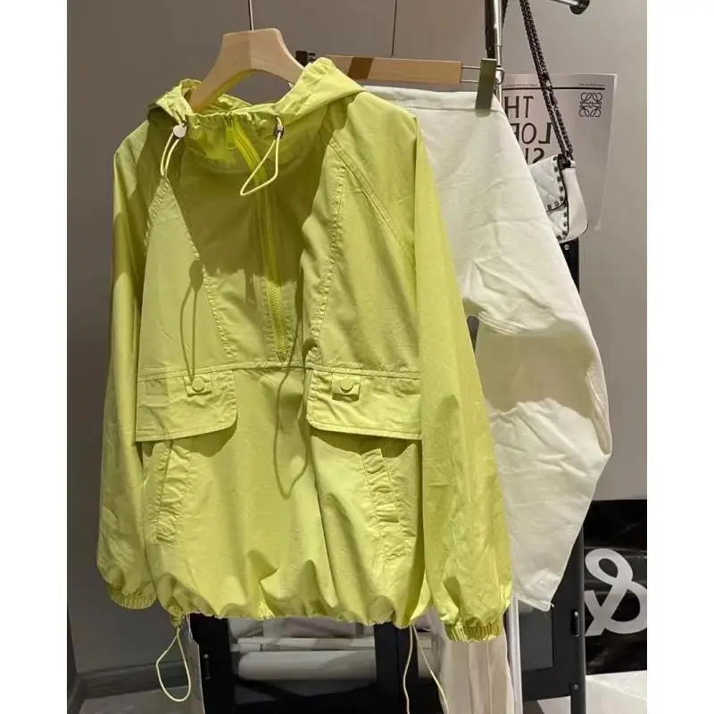 Мужской летний повседневный свободный костюм-накидка для защиты от солнца, очень большой размер, 300 пу, тонкий, модный, для защиты от солнца
Мужской летний повседневный свободный костюм-накидка для защиты от солнца, очень большой размер, 300 пу, тонкий, модный, для защиты от солнца