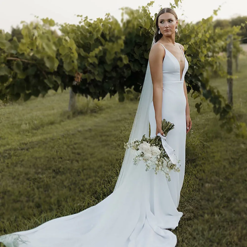 Elegant Mermaid Wedding Dresses Sexy V neck Open Back Customized Civil Bridal Gown Sweep Train Wedding Gown Vestidos De Novia
Elegant Mermaid Wedding Dresses Sexy V neck Open Back Customized Civil Bridal Gown Sweep Train Wedding Gown Vestidos De Novia