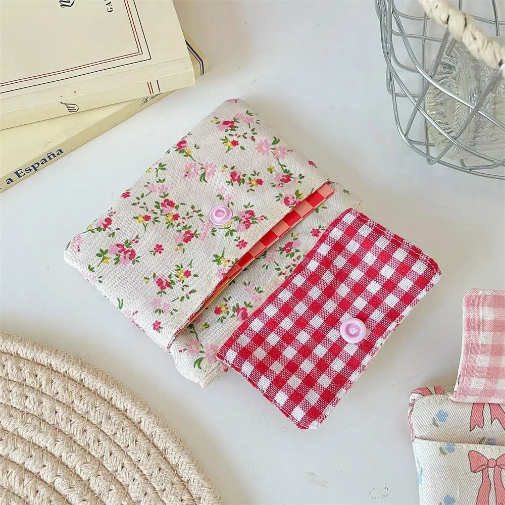 Multifunctional Mini Canvas Coin Purse Bowknot Floral Print Cute Wallet Jewelry Packing Bag Card Holder Small Lipstick Bag Daily
Multifunctional Mini Canvas Coin Purse Bowknot Floral Print Cute Wallet Jewelry Packing Bag Card Holder Small Lipstick Bag Daily