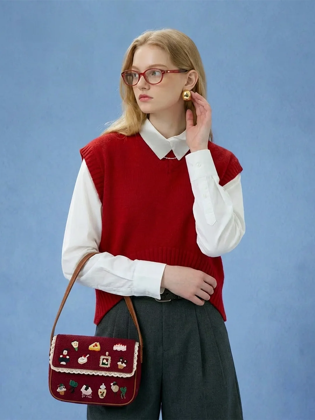 AHMI Retro Sli Red round Ne Svel Knitted Vest Women's Loose Casual Top Spring Layering Loose Fit Thermal Wool Blend
AHMI Retro Sli Red round Ne Svel Knitted Vest Women's Loose Casual Top Spring Layering Loose Fit Thermal Wool Blend