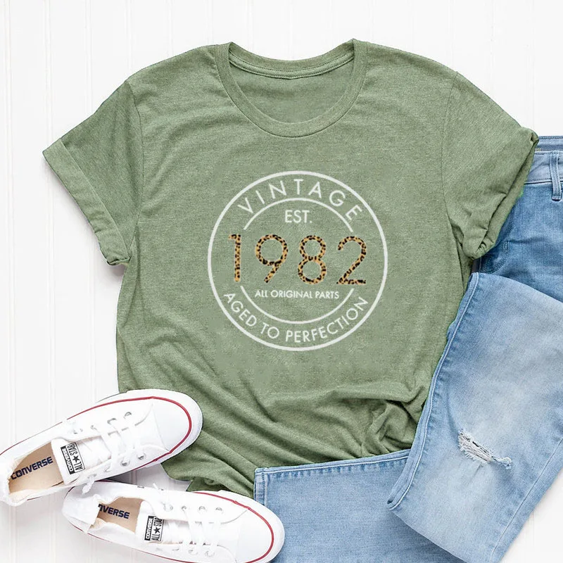 Leopard Vintage 1982 Birthday graphic t shirts. Vacation Party Birthday print Shirt, Summer casual 100% cotton shirts for women.
Leopard Vintage 1982 Birthday graphic t shirts. Vacation Party Birthday print Shirt, Summer casual 100% cotton shirts for women.