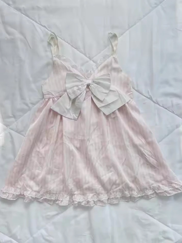 Japanese Sweet Lace Striped Print Tops Women New Design Sexy Style Sleeveless Suspender Harajuku Fashion Slim Bow Clothing 2025
Japanese Sweet Lace Striped Print Tops Women New Design Sexy Style Sleeveless Suspender Harajuku Fashion Slim Bow Clothing 2025