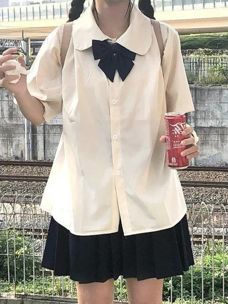 Summer Short Sleeve JK Uniform Shirt with Tie Milk White Student Class Uniform Set Skirt Cute Japanese School Style Light Beige
Summer Short Sleeve JK Uniform Shirt with Tie Milk White Student Class Uniform Set Skirt Cute Japanese School Style Light Beige