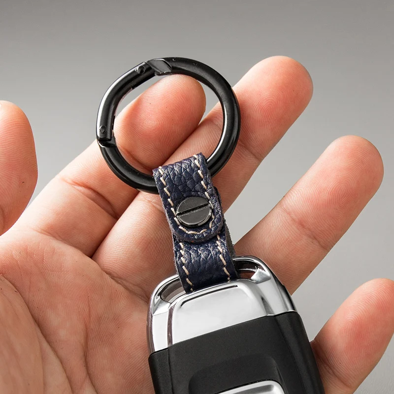 High Quality Genuine Leather Men Ladies Key Chain Key Ring Pendant Car Remote Keychain Creative Couple Small Ornaments
High Quality Genuine Leather Men Ladies Key Chain Key Ring Pendant Car Remote Keychain Creative Couple Small Ornaments