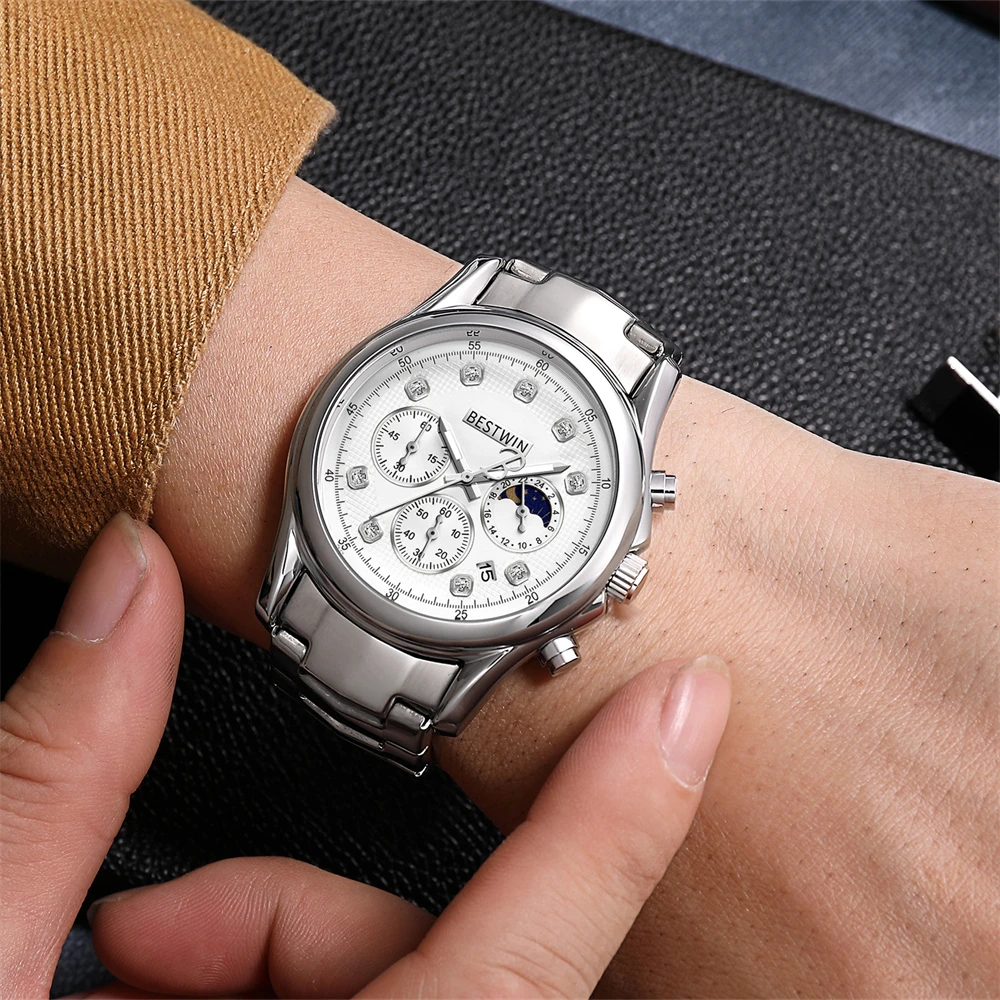 Luxury fashion men watch three eye six pin fashion dial watch for men calendar Sun Moon rhinestone men's watch Relogio Masculino
Luxury fashion men watch three eye six pin fashion dial watch for men calendar Sun Moon rhinestone men's watch Relogio Masculino