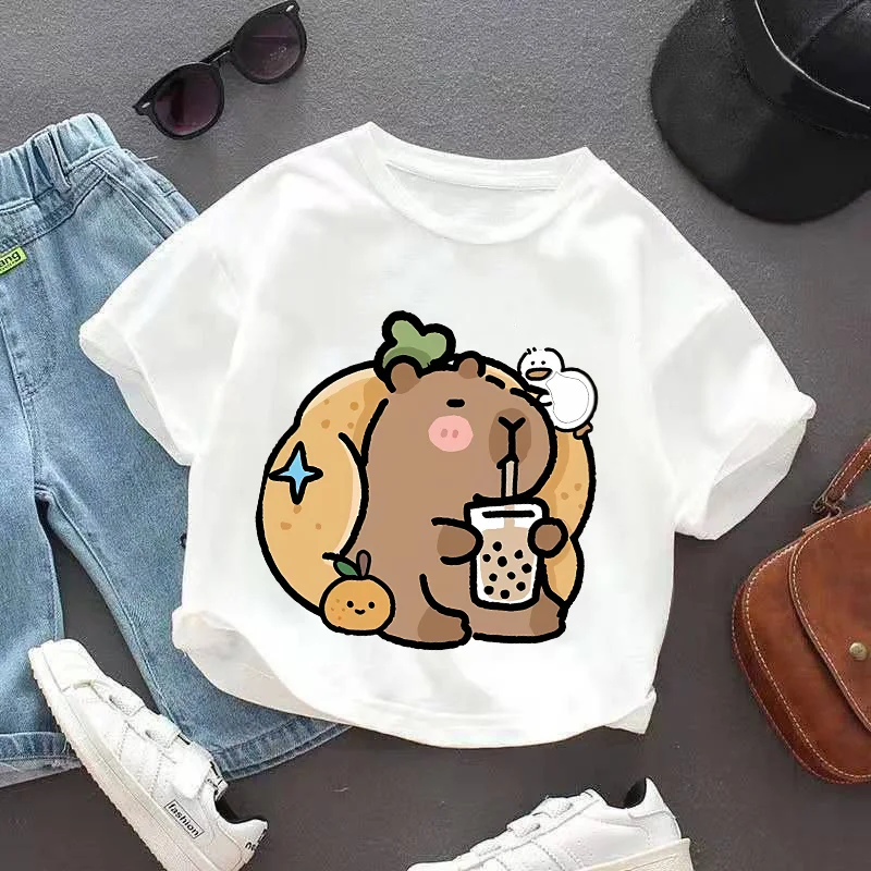Cute Capybara T-Shirts Loves Bubble Tea Print Kids T-Shirt Summer Children's Short Sleeved Casual Tops Cartoon Tee Boy Girl Gift
Cute Capybara T-Shirts Loves Bubble Tea Print Kids T-Shirt Summer Children's Short Sleeved Casual Tops Cartoon Tee Boy Girl Gift