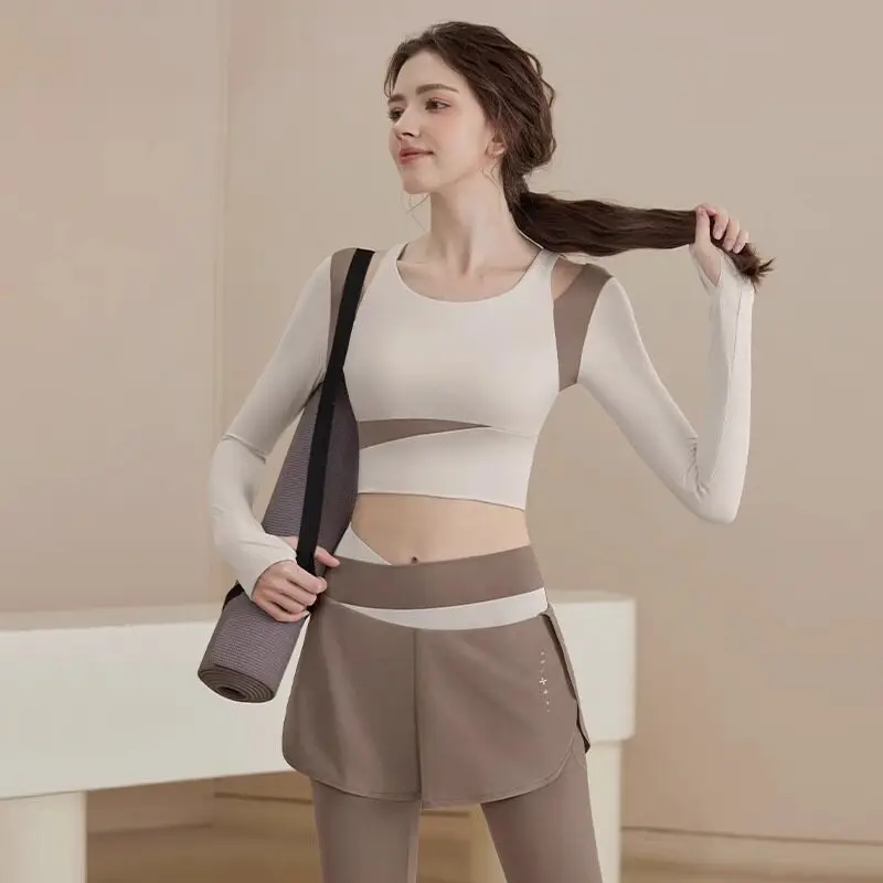 Yoga clothes women's suit autumn and winter 2024 new high-end fitness clothes Pilates sports tops training clothes
Yoga clothes women's suit autumn and winter 2024 new high-end fitness clothes Pilates sports tops training clothes