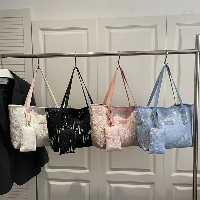 Fashion Tote Bag for Women Large Capacity, Striped Oversized Shoulder Bag Multi-purpose Crossbody Handbag
Fashion Tote Bag for Women Large Capacity, Striped Oversized Shoulder Bag Multi-purpose Crossbody Handbag