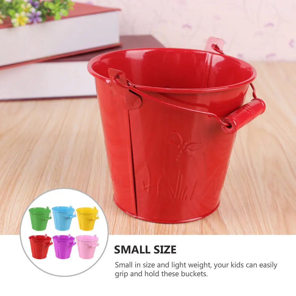 Набор из 4 маленьких пляжных ведерок для детей из высококачественной жести с удобной ручкой, способствует сенсорному развитию, для игр на улице
Набор из 4 маленьких пляжных ведерок для детей из высококачественной жести с удобной ручкой, способствует сенсорному развитию, для игр на улице