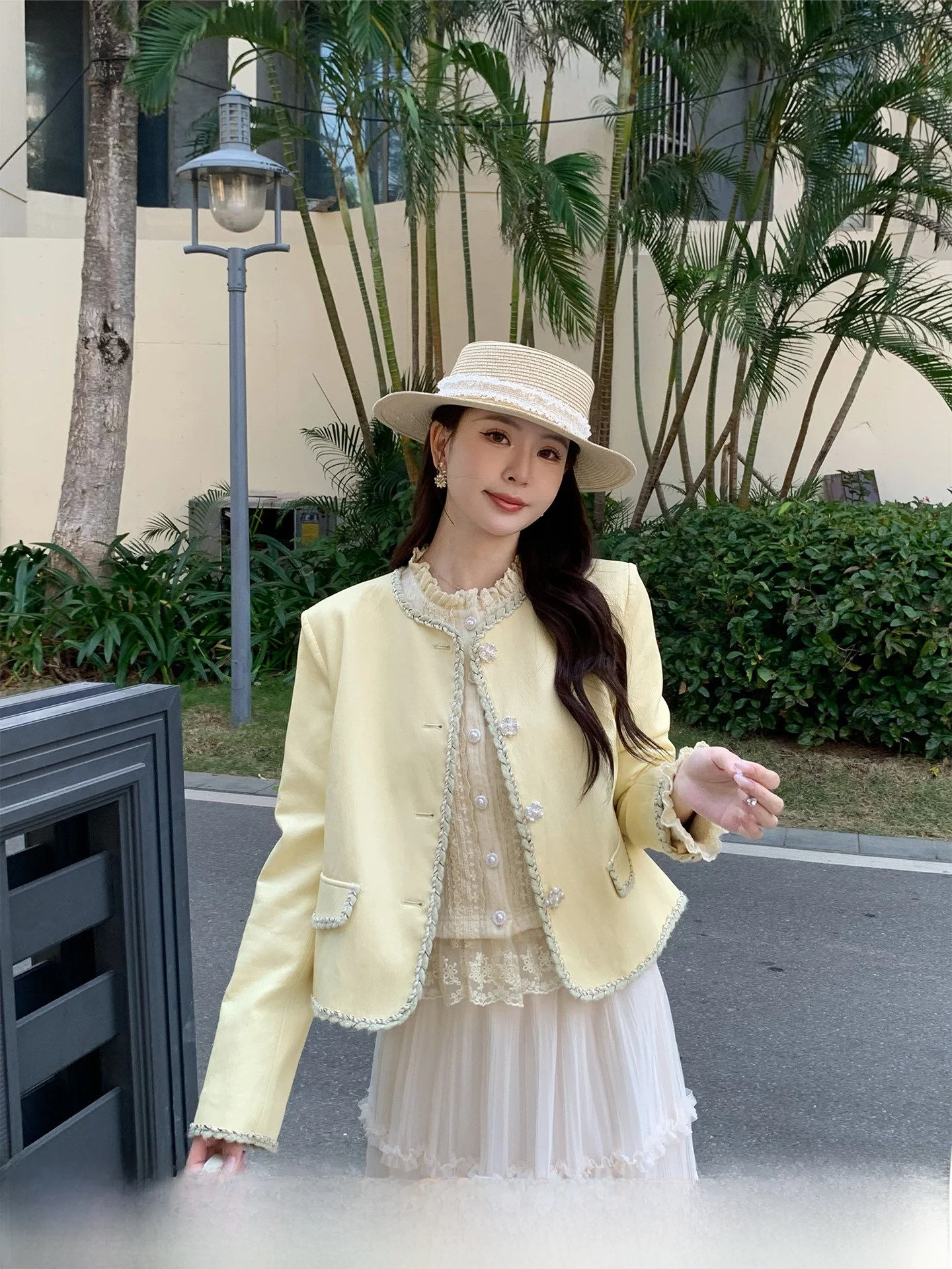 Kun Total Yellow Shoulder High-End Feel Short Leather Jacket Women's Spring New Style Luxury Flavor Fashion Outerwear
Kun Total Yellow Shoulder High-End Feel Short Leather Jacket Women's Spring New Style Luxury Flavor Fashion Outerwear