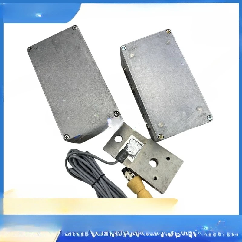Подходит для лифтов Schindler: Устройство контроля перегрузки VDMS-MEBA, ID.173464/207490
Подходит для лифтов Schindler: Устройство контроля перегрузки VDMS-MEBA, ID.173464/207490