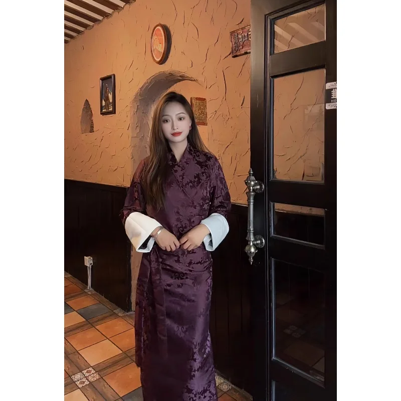 China Tibet Brunet Department National Wind Double Sleeve Bora Dress
China Tibet Brunet Department National Wind Double Sleeve Bora Dress