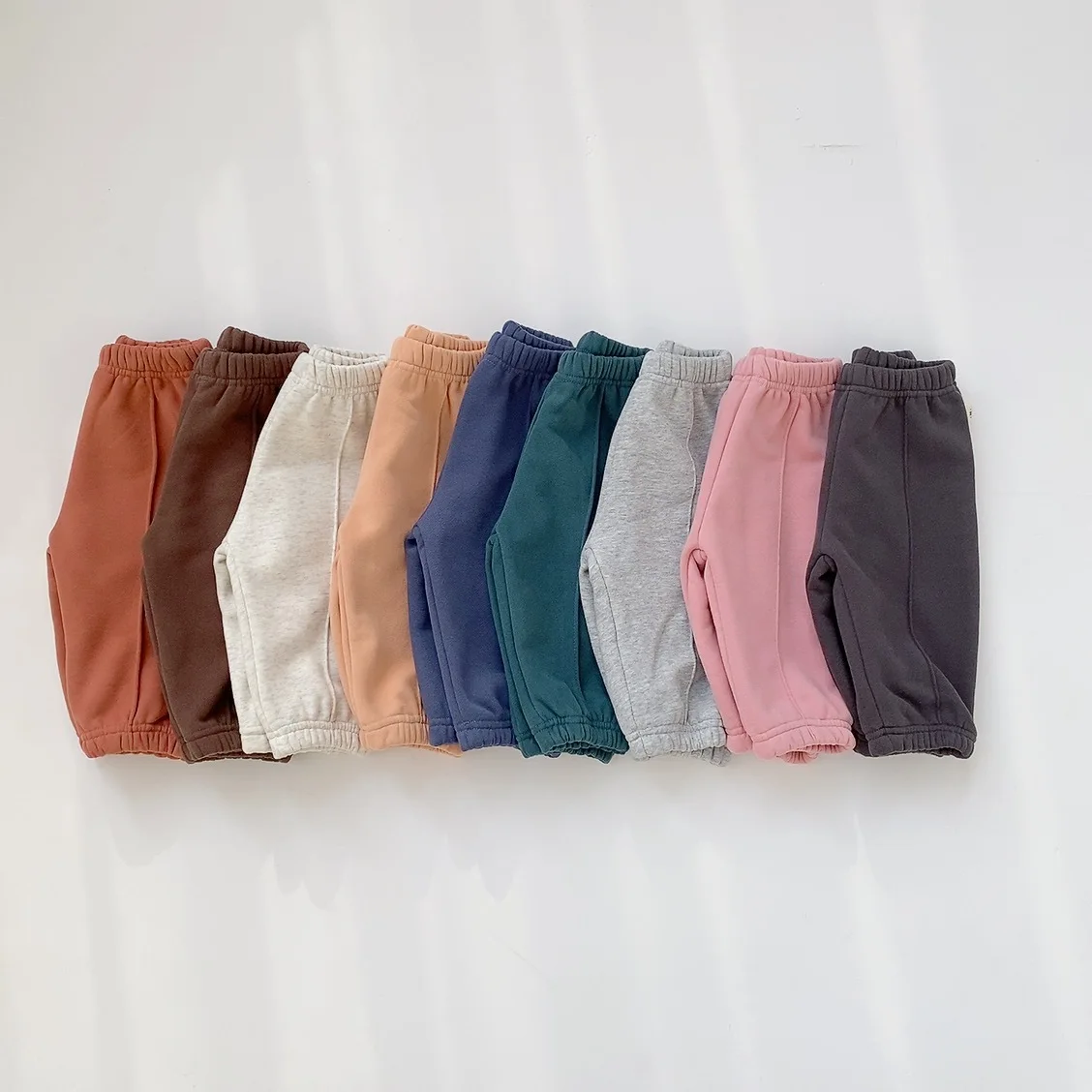 2024 Autumn New Fashion Kids Sanitary Pants Winter Korean Edition Kids Clothing Baby Pants Baby Casual Boys Pants
2024 Autumn New Fashion Kids Sanitary Pants Winter Korean Edition Kids Clothing Baby Pants Baby Casual Boys Pants