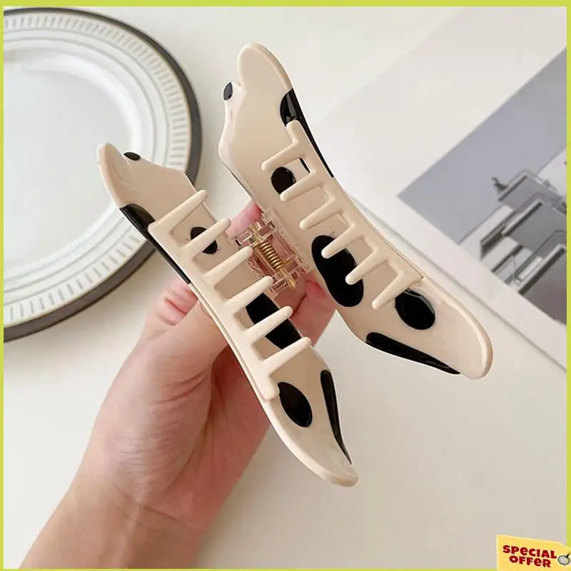 A35R Cute Puppy Shape Updo Hair Claw Back Head Hair Claw Headdress Style White & Color
A35R Cute Puppy Shape Updo Hair Claw Back Head Hair Claw Headdress Style White & Color