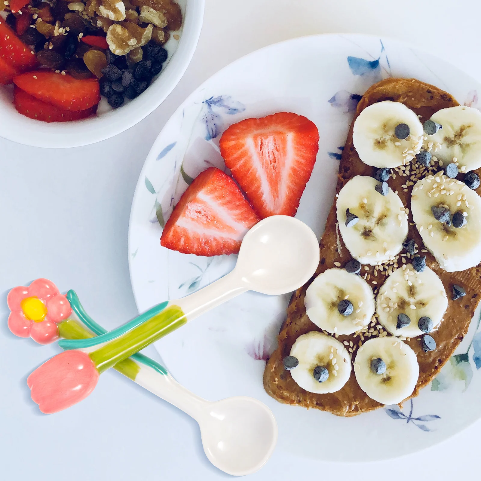 2Pcs Tulip Flower Porcelain Spoons Long Handle Coffee Rice Spoon Household Ceramic Mixing Accessory Coffee Spoon
2Pcs Tulip Flower Porcelain Spoons Long Handle Coffee Rice Spoon Household Ceramic Mixing Accessory Coffee Spoon