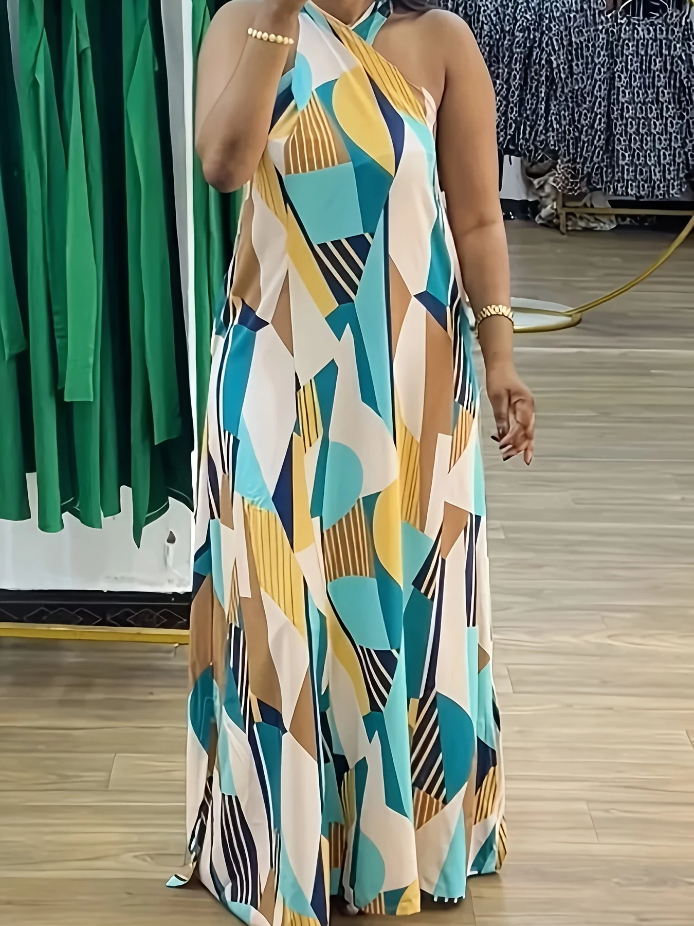 Платье-бретелька контрастного цвета со смешанным принтом для повседневного уличного, повседневного, элегантного и отпускного стиля
Платье-бретелька контрастного цвета со смешанным принтом для повседневного уличного, повседневного, элегантного и отпускного стиля