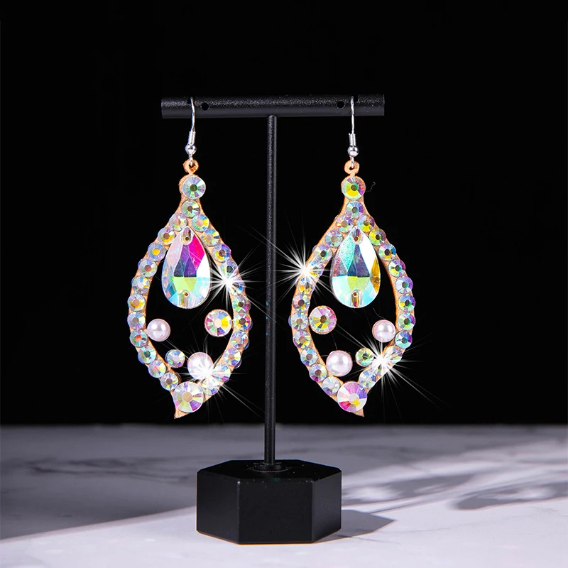 Belly Dance Double sided Hot Diamond High Shining Earrings, Handmade Anti Allergy Earrings, Performance Accessories
Belly Dance Double sided Hot Diamond High Shining Earrings, Handmade Anti Allergy Earrings, Performance Accessories