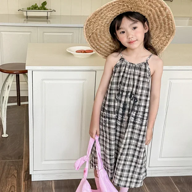 2024 Summer Girls Suspender Dress Vacation Style Children's Clothing New Girls' Korean Version Princess Casual Plaid Clothing
2024 Summer Girls Suspender Dress Vacation Style Children's Clothing New Girls' Korean Version Princess Casual Plaid Clothing