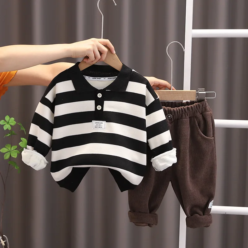Boys Polo Clothes Sets Autumn Winter Children Thick Velvet Sweatshirts Pants 2pcs Tracksuits For Baby 1 To 5 Years Kids Suit Set
Boys Polo Clothes Sets Autumn Winter Children Thick Velvet Sweatshirts Pants 2pcs Tracksuits For Baby 1 To 5 Years Kids Suit Set